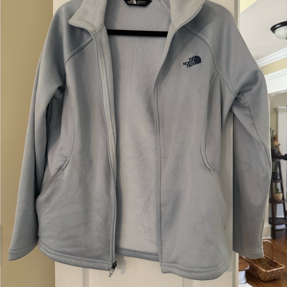 The North Face Women's Light Gray Fleece Jacket